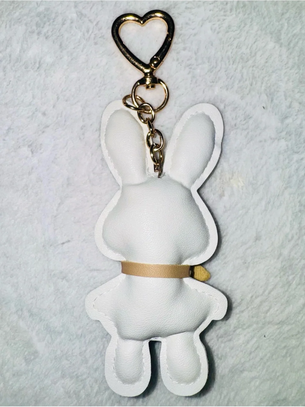 White Bunny Keychain with Tan Bow and Daisy Accent Keychain bag charm NEW